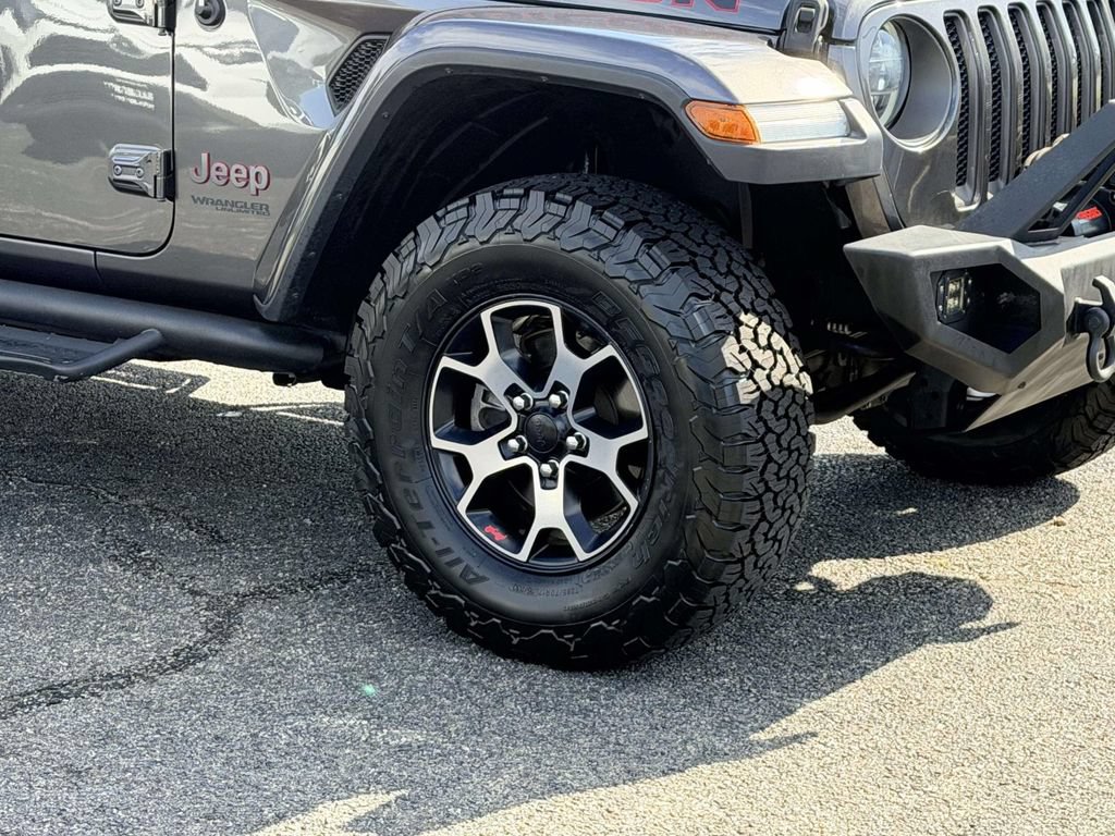 Used 2019 Jeep Wrangler Unlimited Rubicon w/ LED Lighting Group AWD/4WD image 7