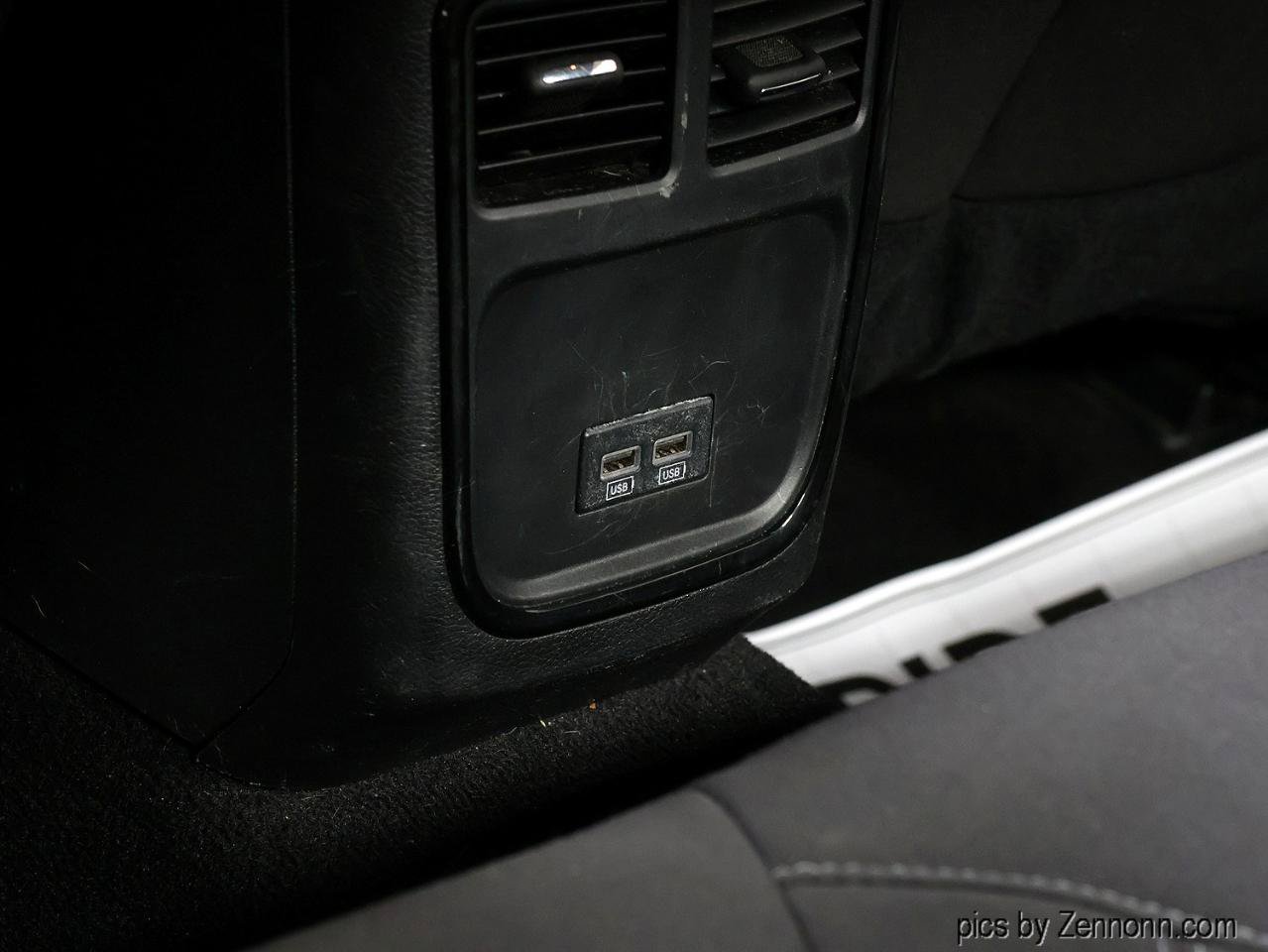 Used 2023 Dodge Charger SXT w/ Blacktop Package AWD/4WD image 15
