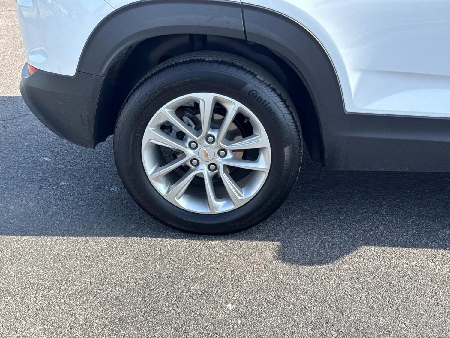 Used 2024 Chevrolet TrailBlazer LS image 11