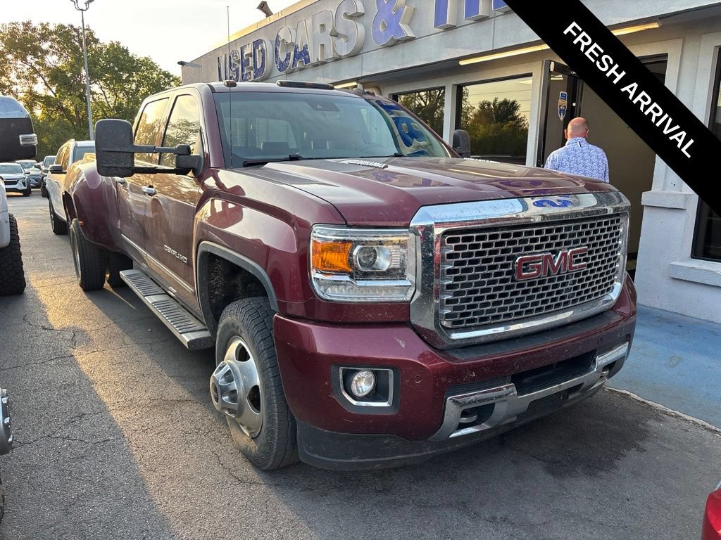 Used 2015 GMC Sierra 3500 Denali AWD/4WD image 1