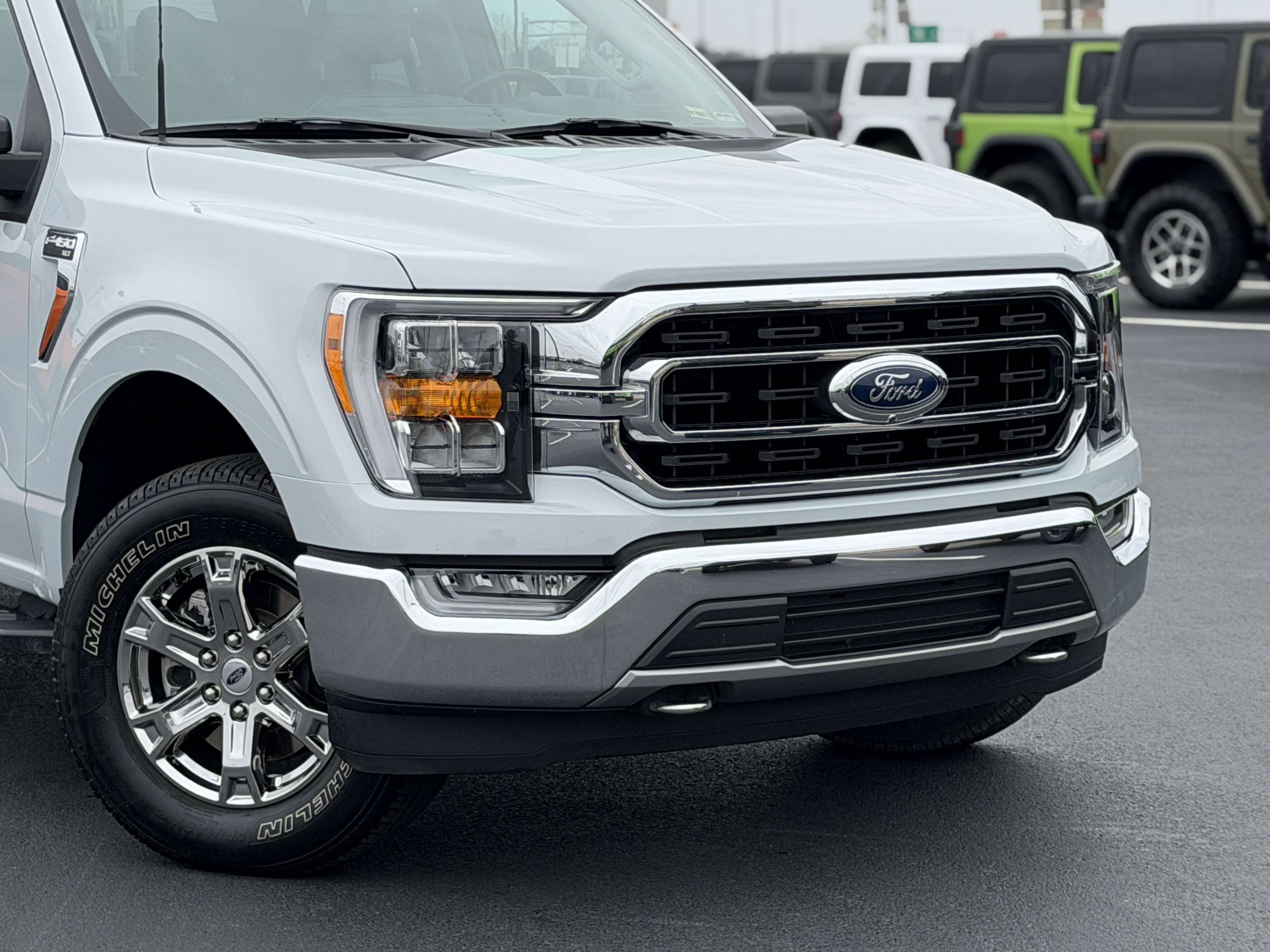 Used 2021 Ford F150 XLT w/ Equipment Group 302A High image 5