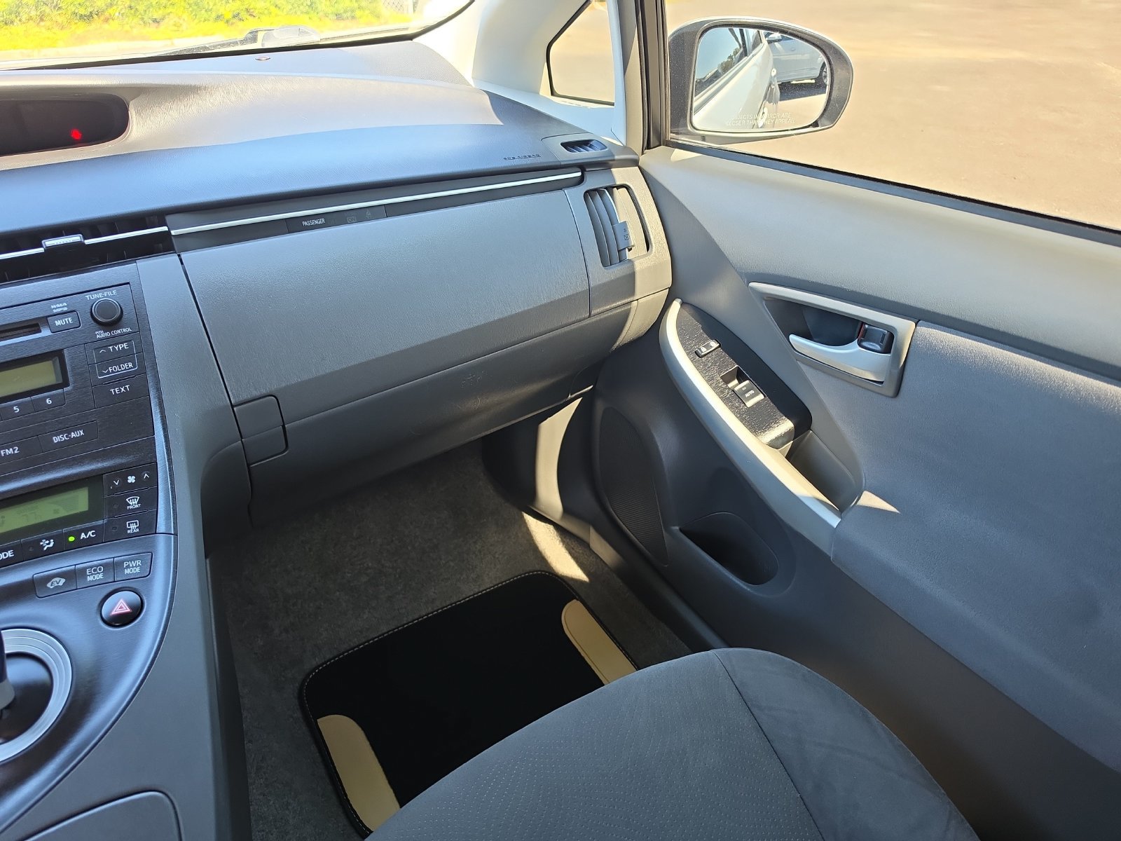 Used 2011 Toyota Prius Two FWD image 13
