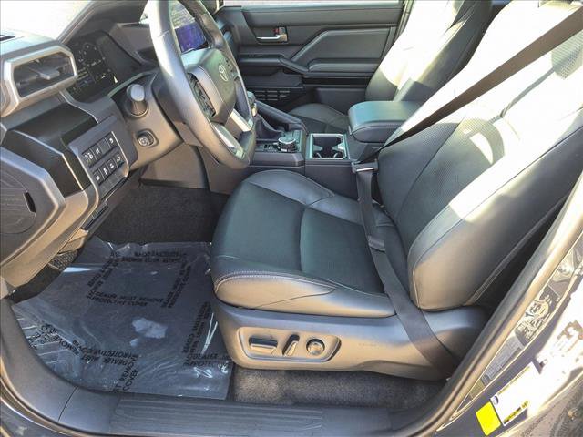 Certified 2025 Toyota 4Runner Limited AWD/4WD image 15