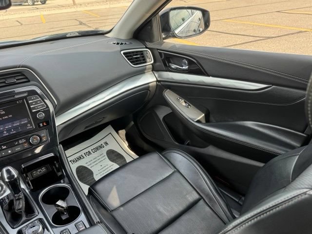 Used 2021 Nissan Maxima 3.5 SV w/ Floor Mat Group FWD image 17