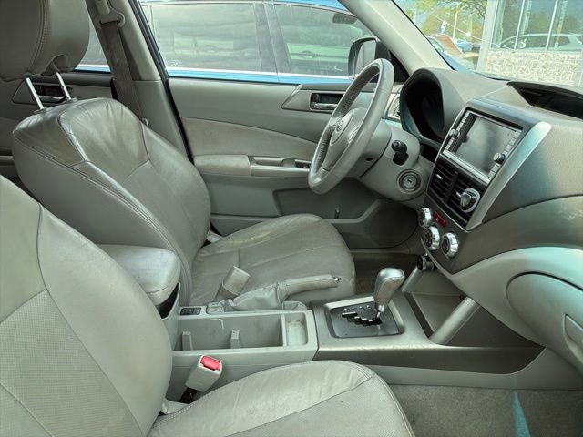 Used 2009 Subaru Forester 2.5XT Limited AWD/4WD image 5