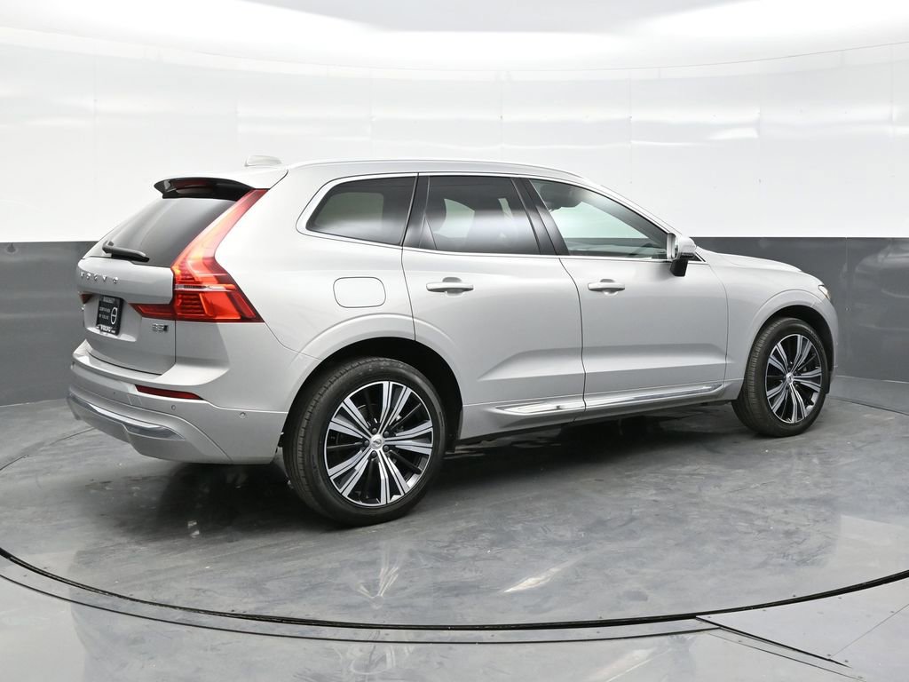 Used 2023 Volvo XC60 B5 Plus w/ Climate Package image 7
