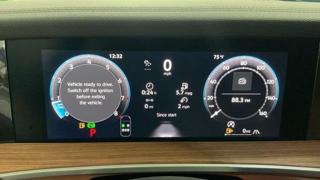 New 2026 Volkswagen Tiguan SEL R-Line AWD/4WD image 16