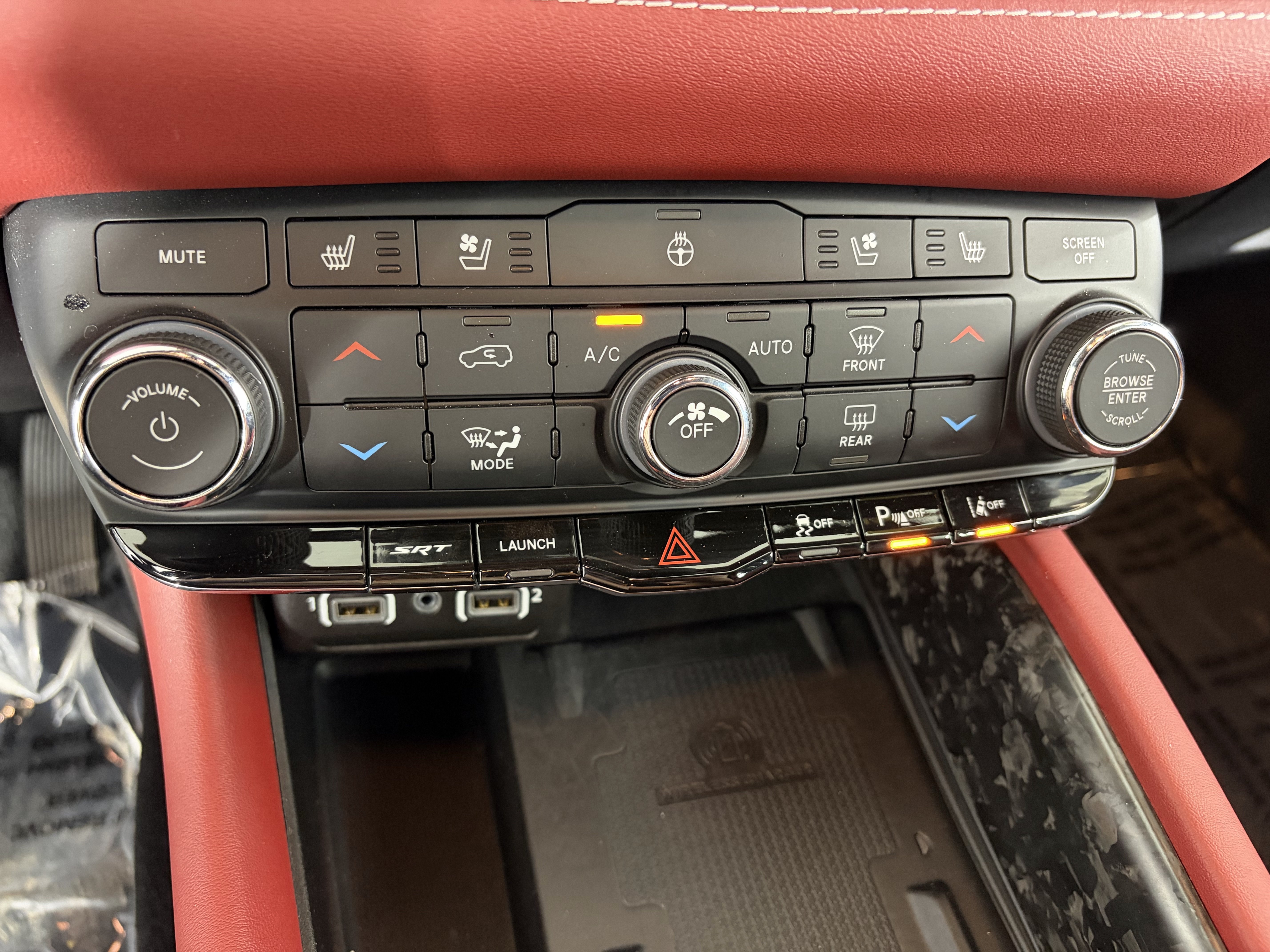 Used 2024 Dodge Durango SRT AWD/4WD image 23
