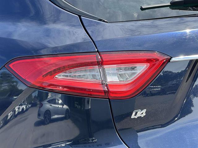 Used 2020 Maserati Levante AWD/4WD image 9