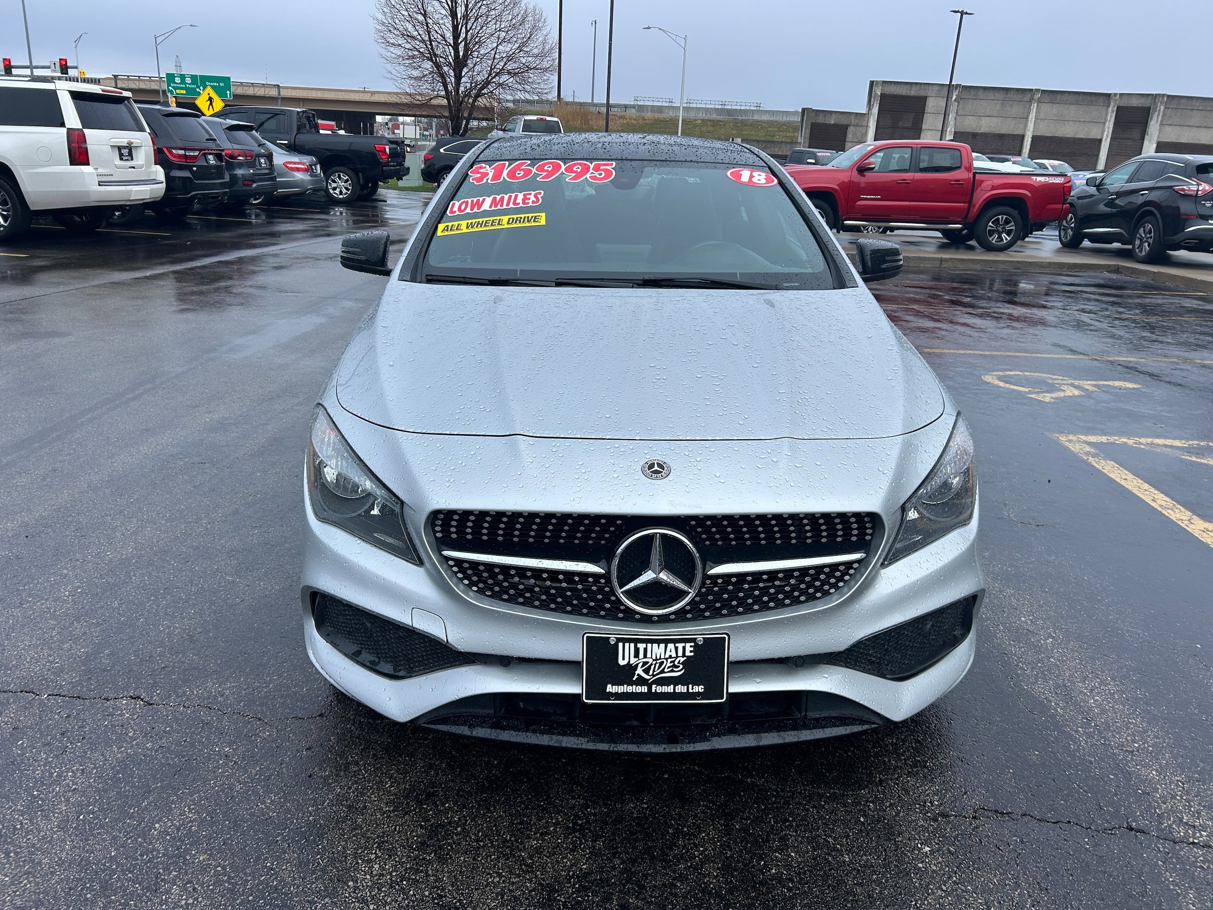 Used 2018 Mercedes-Benz CLA 250 4MATIC w/ AMG Line Exterior image 2