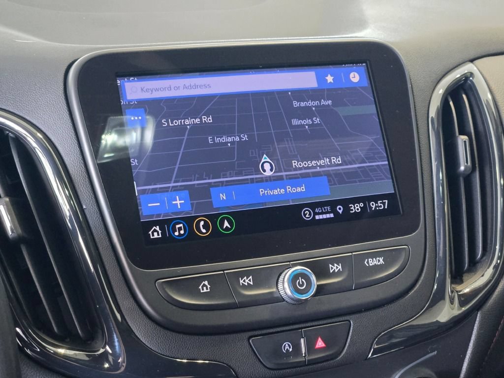 Certified 2022 Chevrolet Equinox RS w/ Infotainment Package FWD image 26