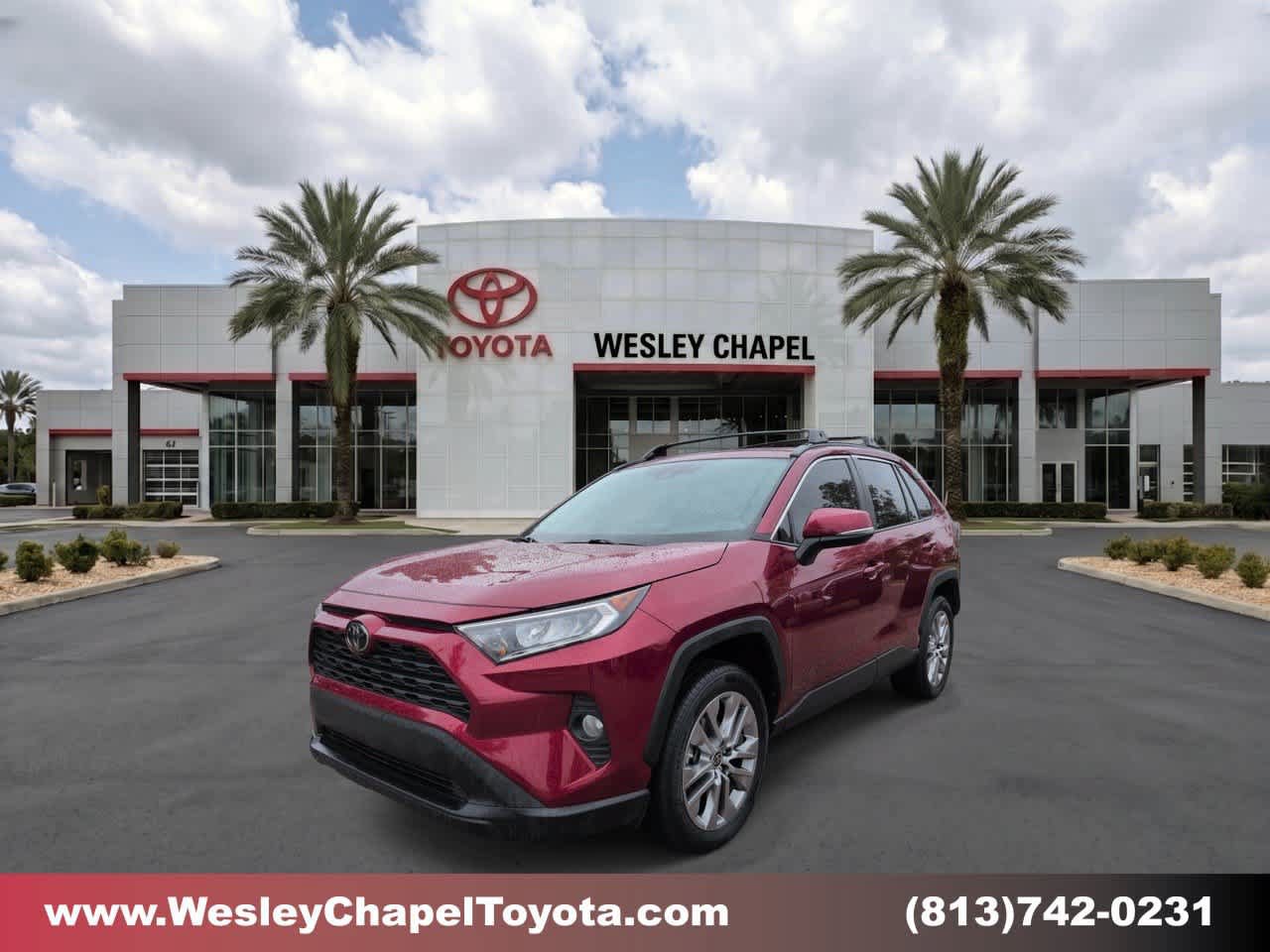 Certified 2021 Toyota RAV4 XLE Premium FWD image 1