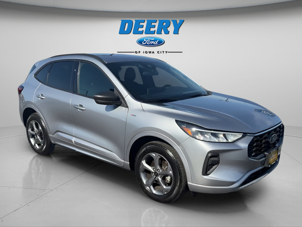 Certified 2024 Ford Escape ST-Line w/ Tech Pack #1 AWD/4WD image 9