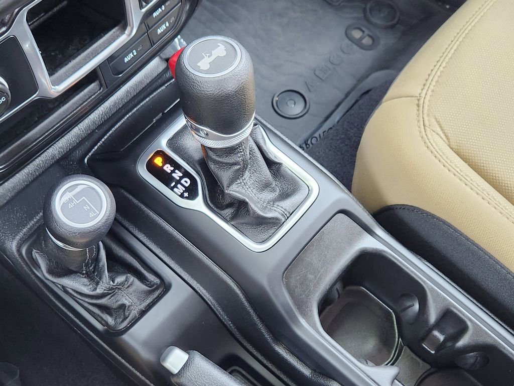 Used 2021 Jeep Wrangler Sport AWD/4WD image 11