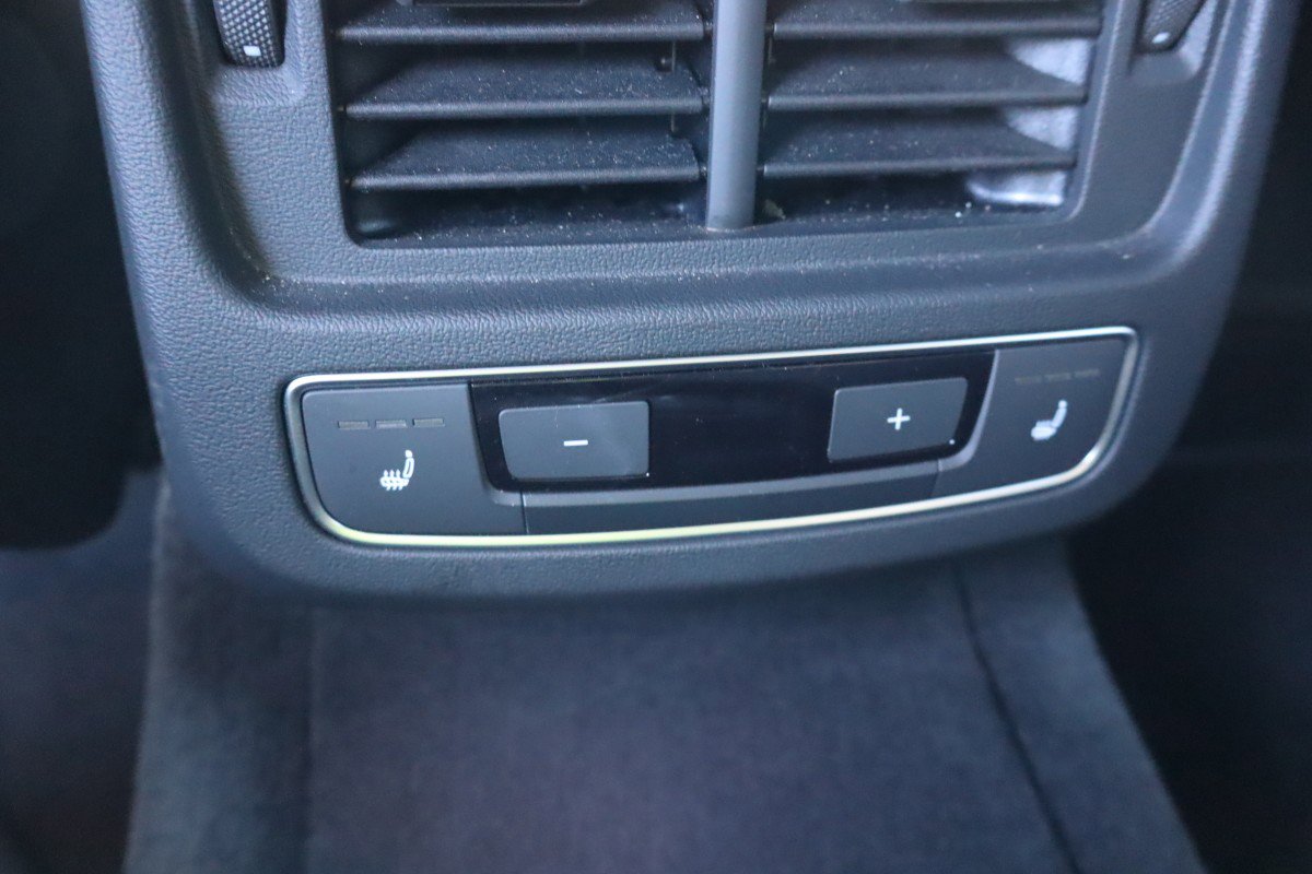 Used 2023 Audi RS e-tron GT image 11