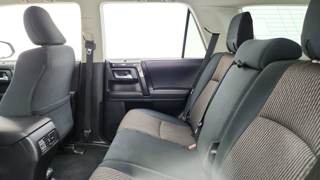 Used 2022 Toyota 4Runner TRD Off-Road image 28