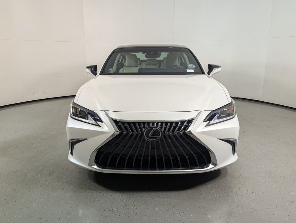 Used 2024 Lexus ES 350 Luxury w/ Technology Package image 2
