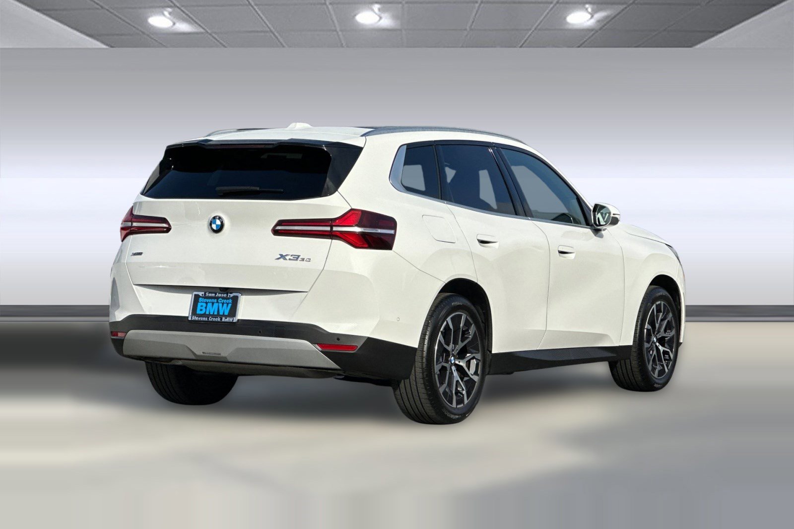 Used 2025 BMW X3 xDrive30i w/ Convenience Package image 9