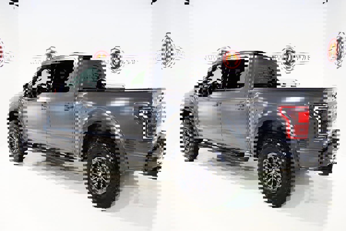 Used 2020 Ford F150 Raptor w/ Equipment Group 802A Luxury image 3