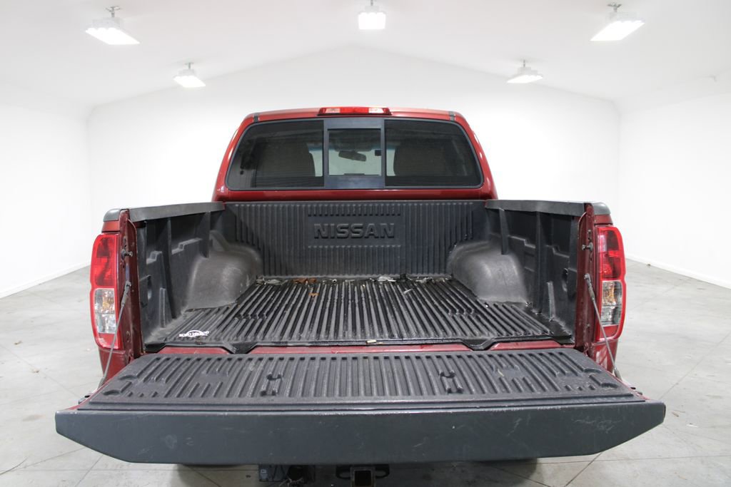 Used 2014 Nissan Frontier SV image 14