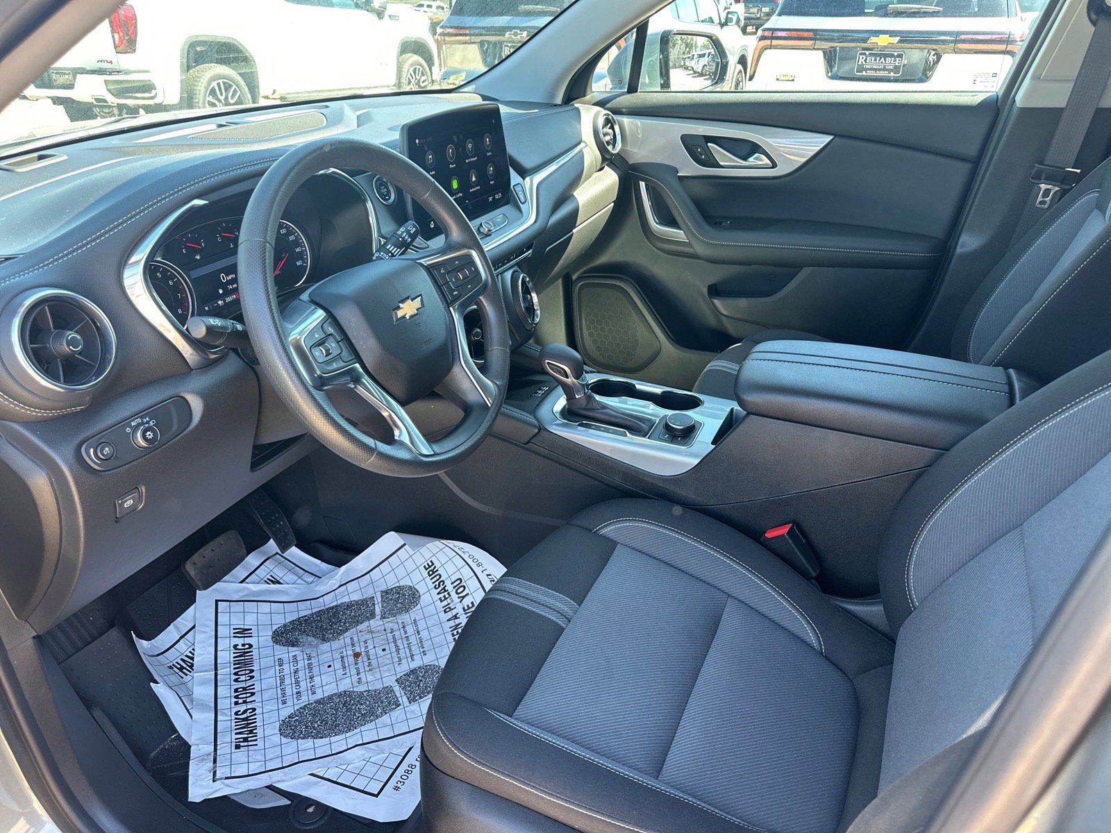 Used 2024 Chevrolet Blazer LT w/ Convenience Package FWD image 10