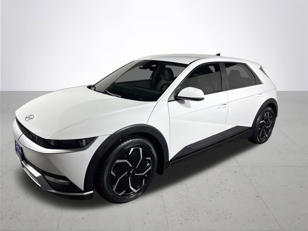 Used 2023 Hyundai Ioniq 5 SEL image 2