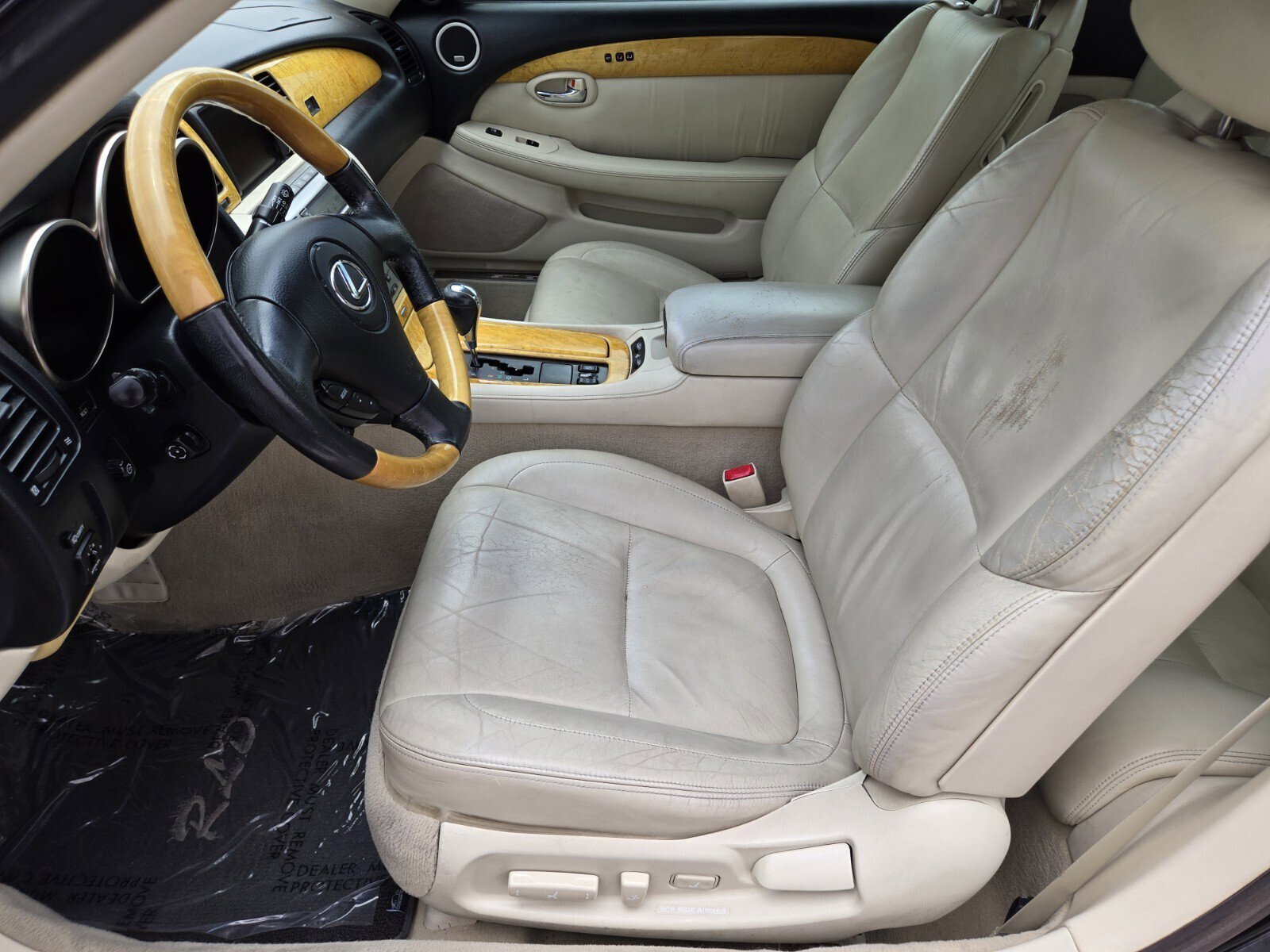 Used 2005 Lexus SC 430 Convertible image 8