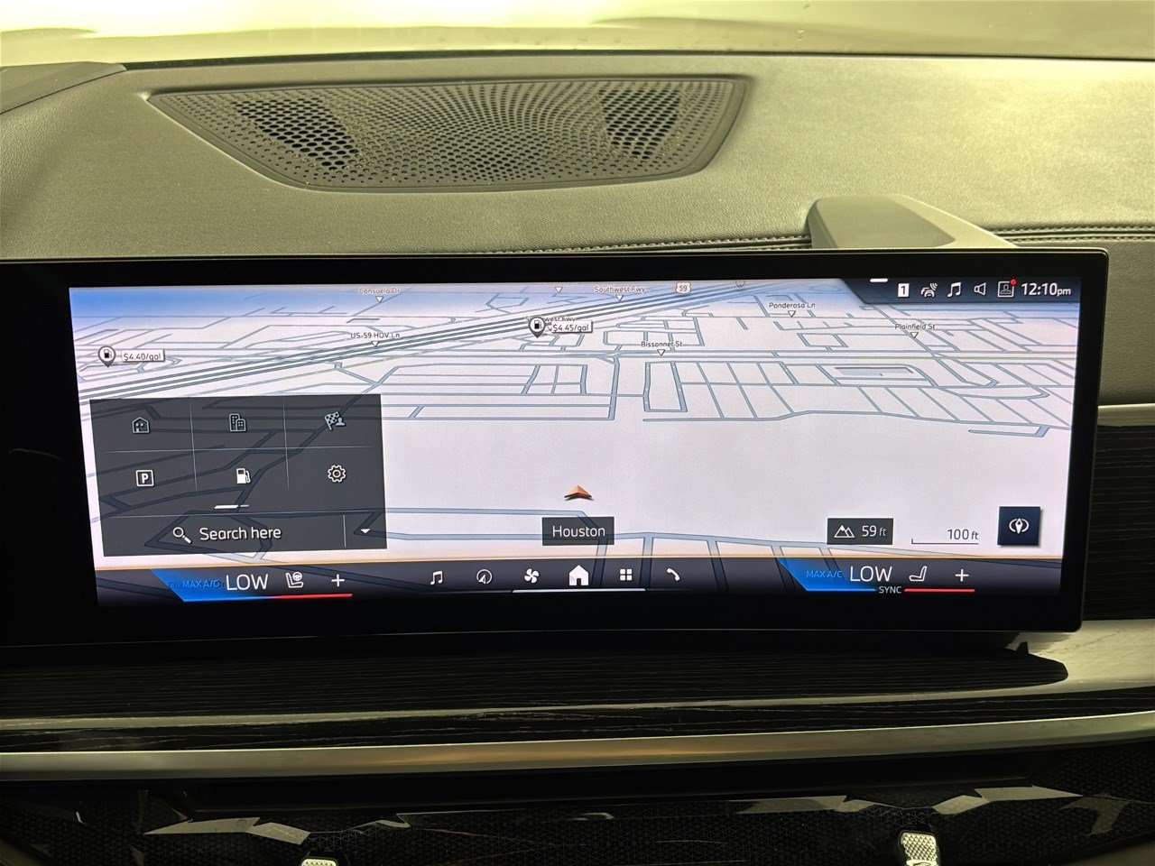 Used 2024 BMW X7 xDrive40i w/ M Sport Package AWD/4WD image 23