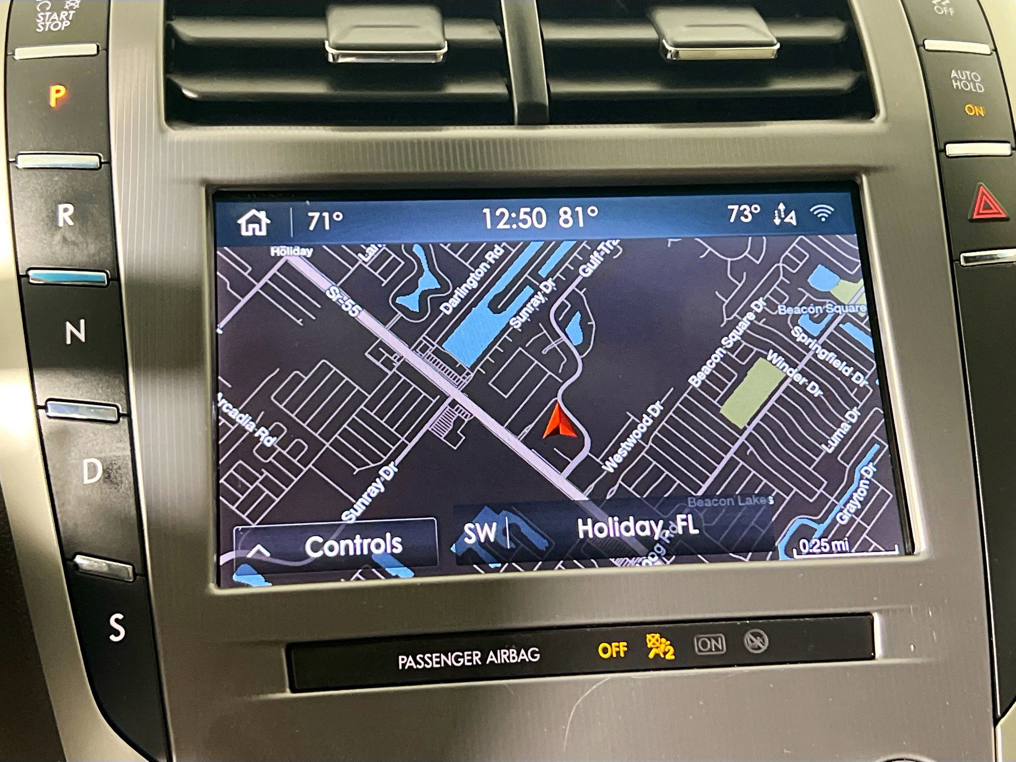 Used 2020 Lincoln MKZ w/ Convenience Package FWD image 28