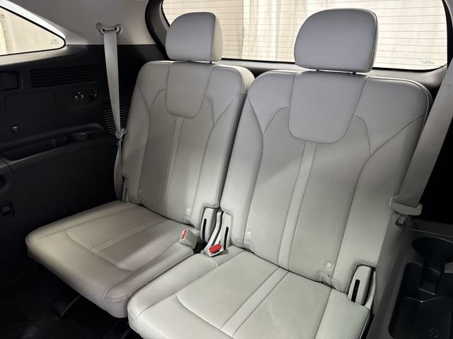 Used 2023 Kia Sorento EX w/ Panoramic Sunroof Package FWD image 15