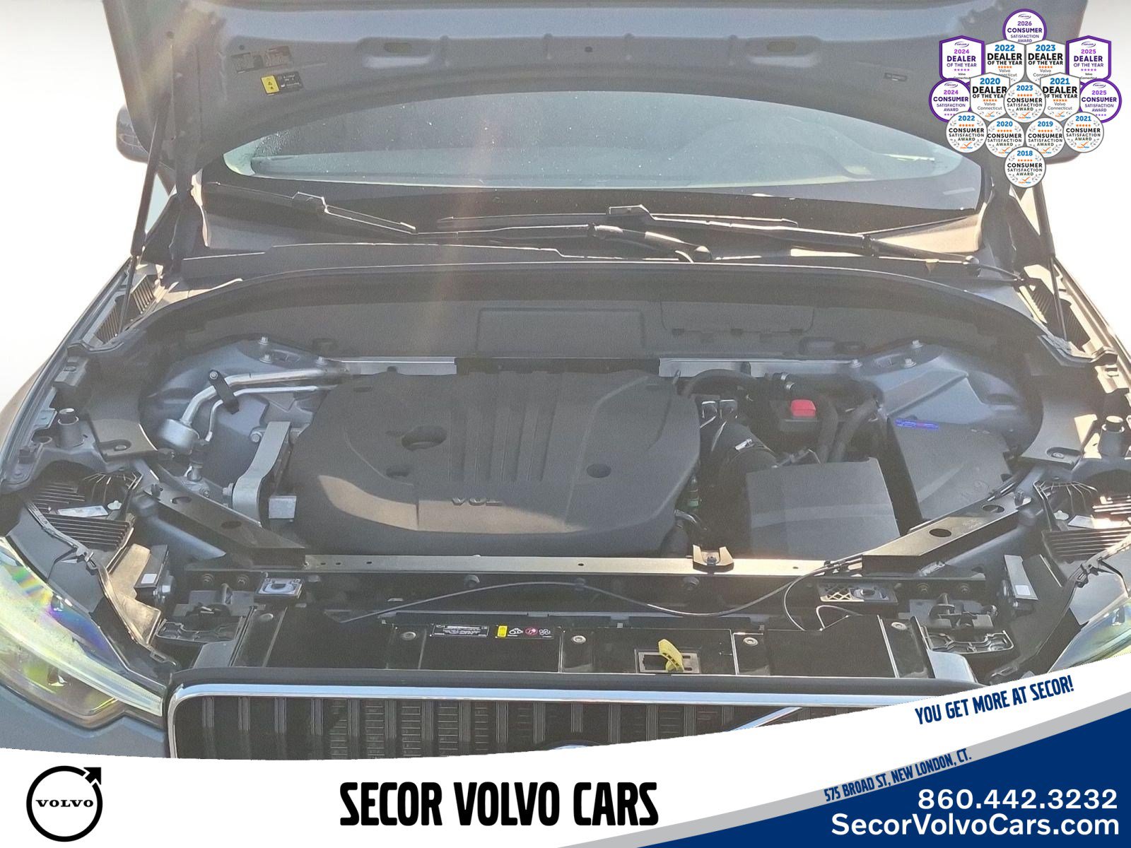 Used 2023 Volvo XC60 B5 Core w/ Climate Package AWD/4WD image 24