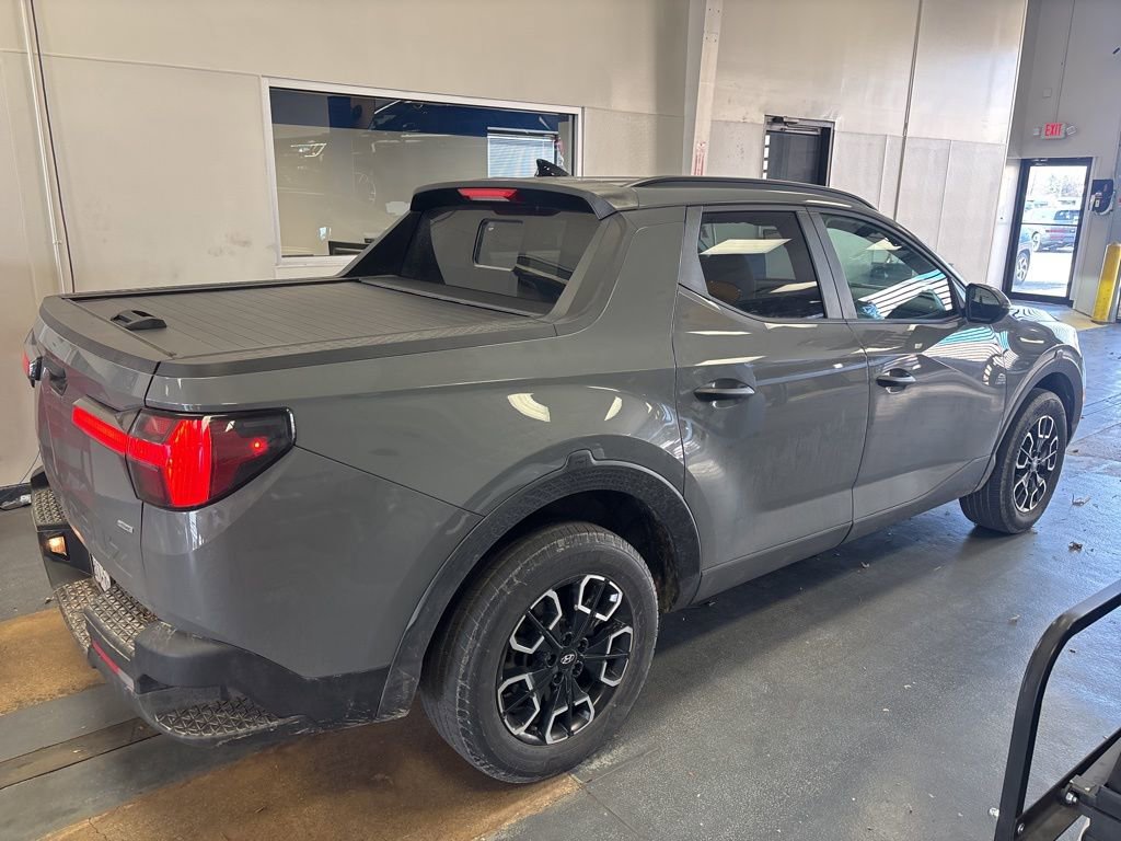 Used 2024 Hyundai Santa Cruz SEL w/ Activity Package image 4