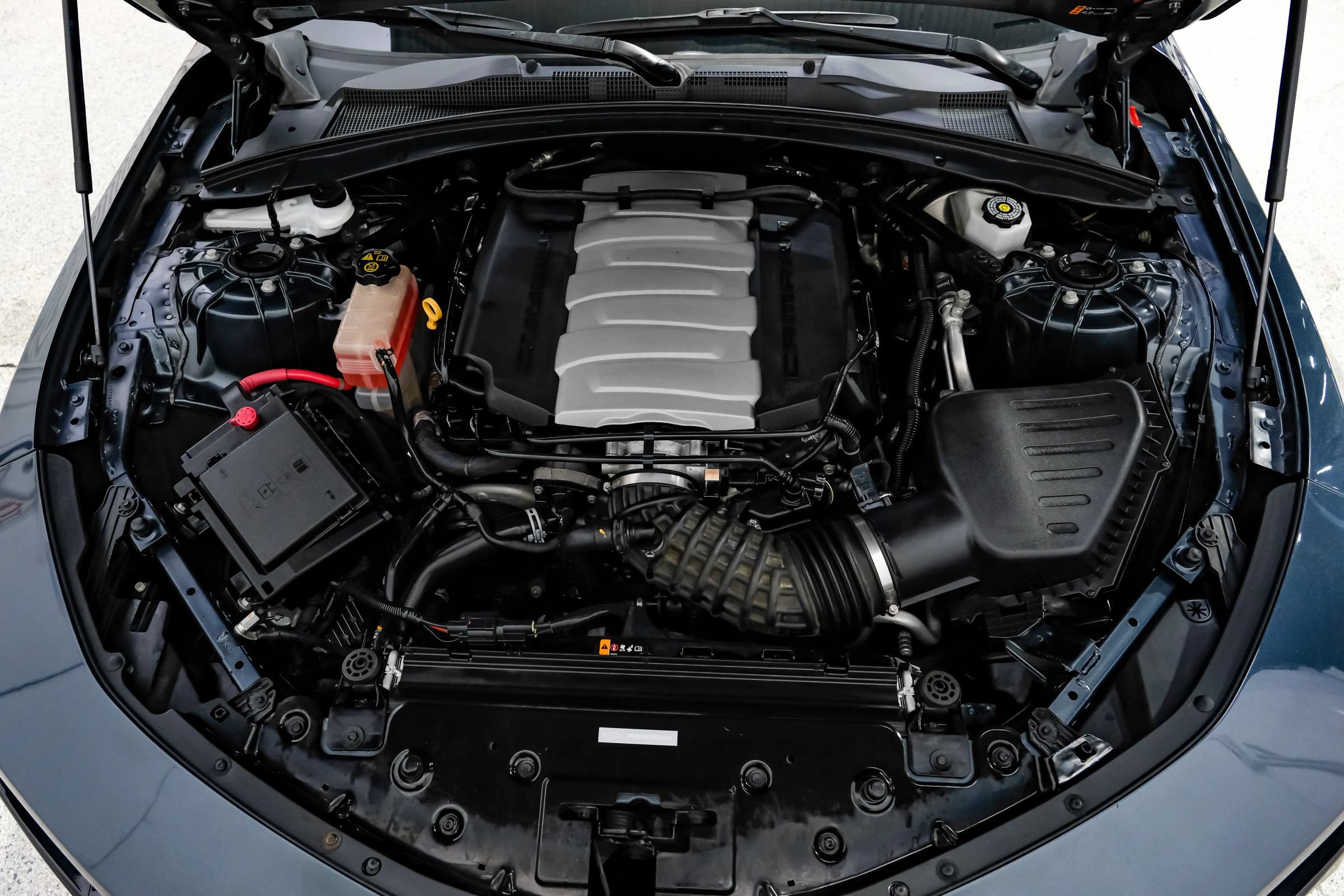 Used 2019 Chevrolet Camaro SS RWD image 52
