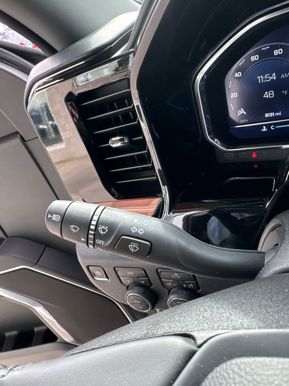 Certified 2025 Chevrolet Silverado 1500 LT image 18