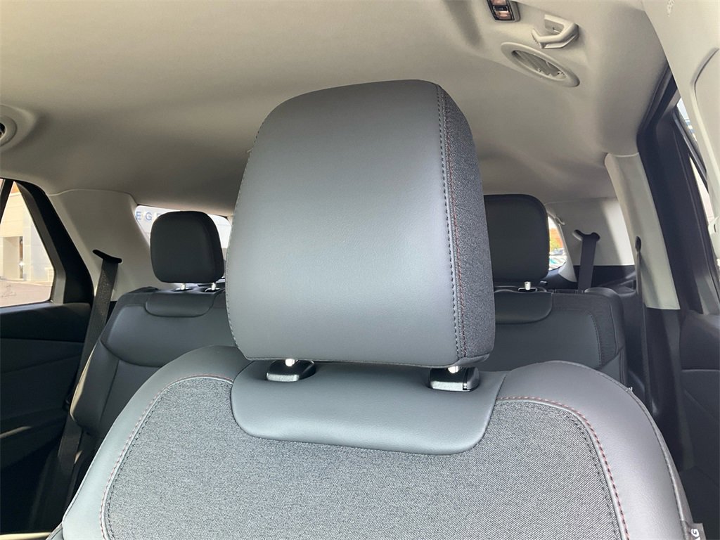 New 2026 Ford Explorer Active w/ Active Comfort Package image 16