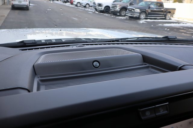 Used 2025 Ford F350 Platinum image 34