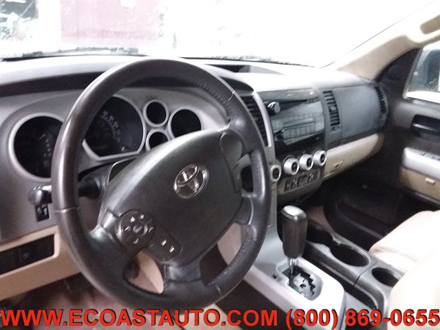 Used 2008 Toyota Sequoia SR5 RWD image 11