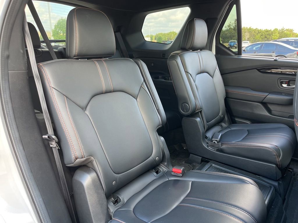 Certified 2023 Honda Pilot TrailSport image 30