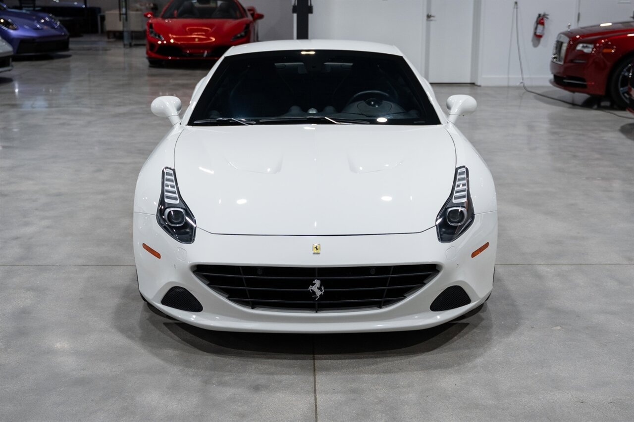 Used 2016 Ferrari California T RWD image 74