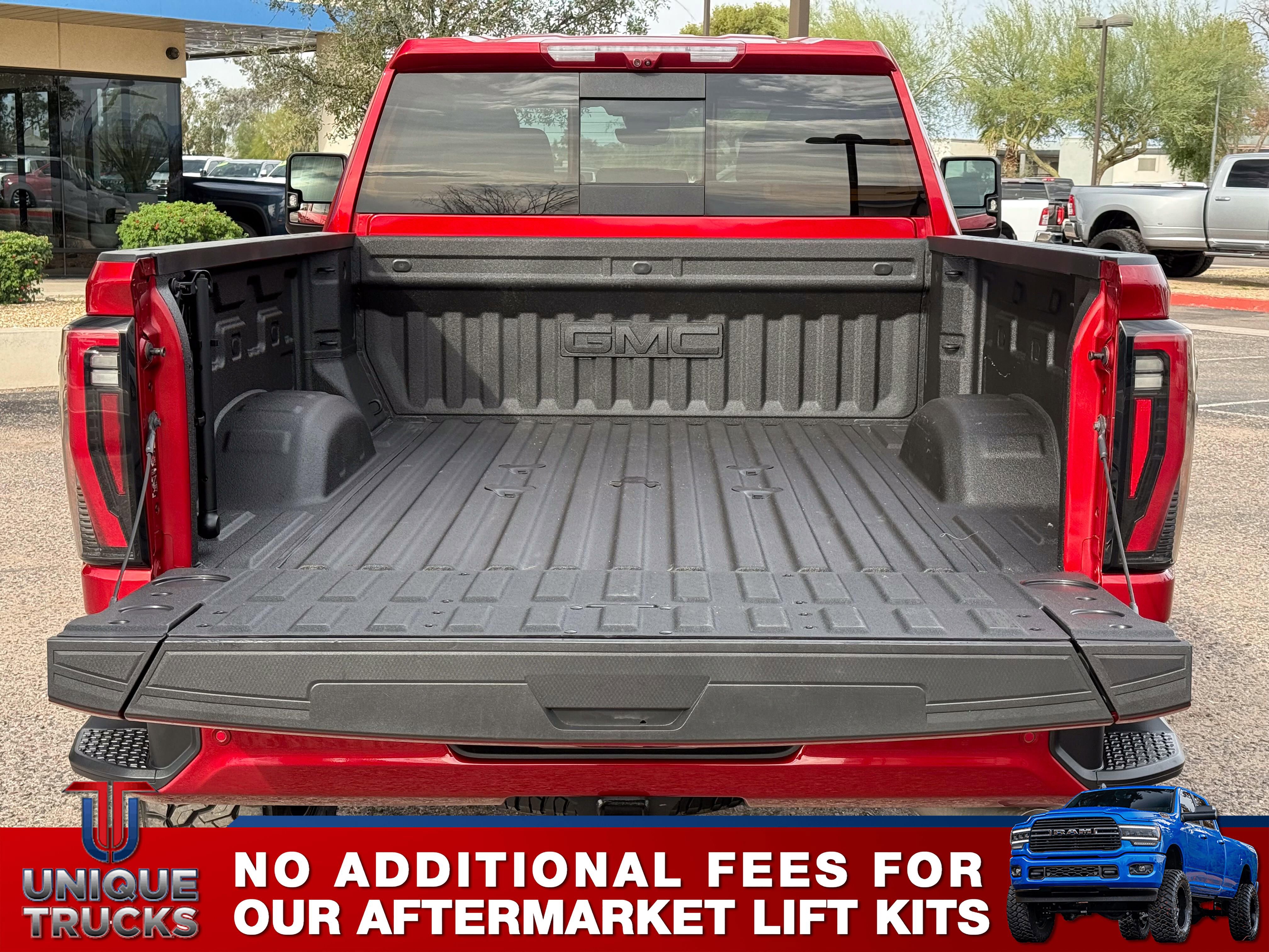 Used 2025 GMC Sierra 3500 AT4 w/ AT4 Premium Plus Package image 7