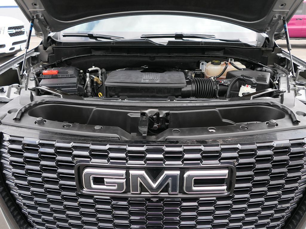 Used 2023 GMC Yukon Denali Ultimate AWD/4WD image 27