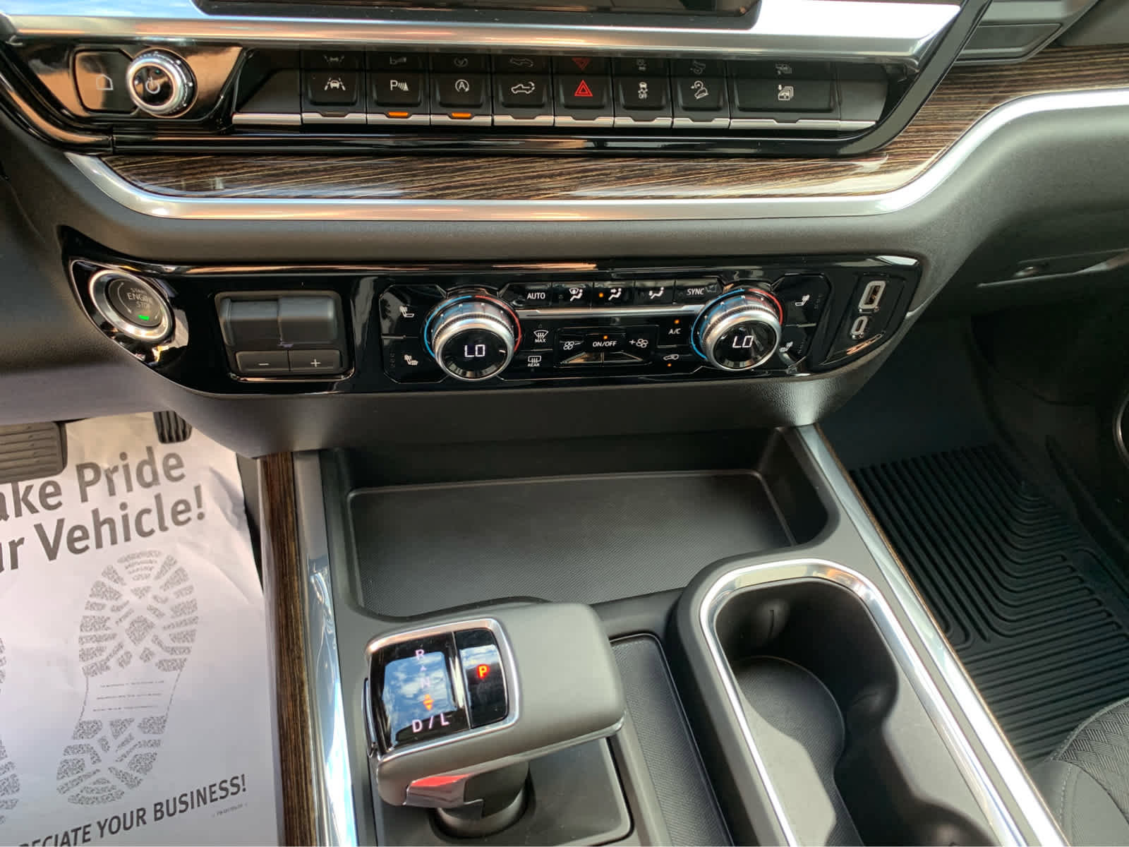 Used 2025 GMC Sierra 1500 Elevation w/ Preferred Package image 19