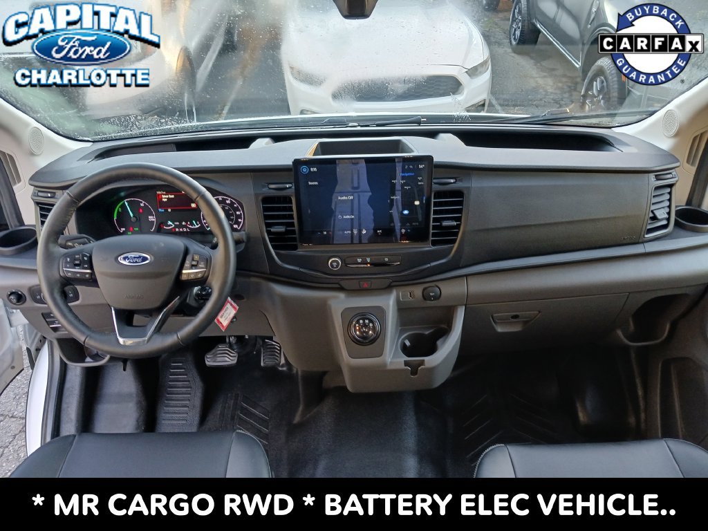 Used 2023 Ford E-Transit Medium Roof RWD image 18
