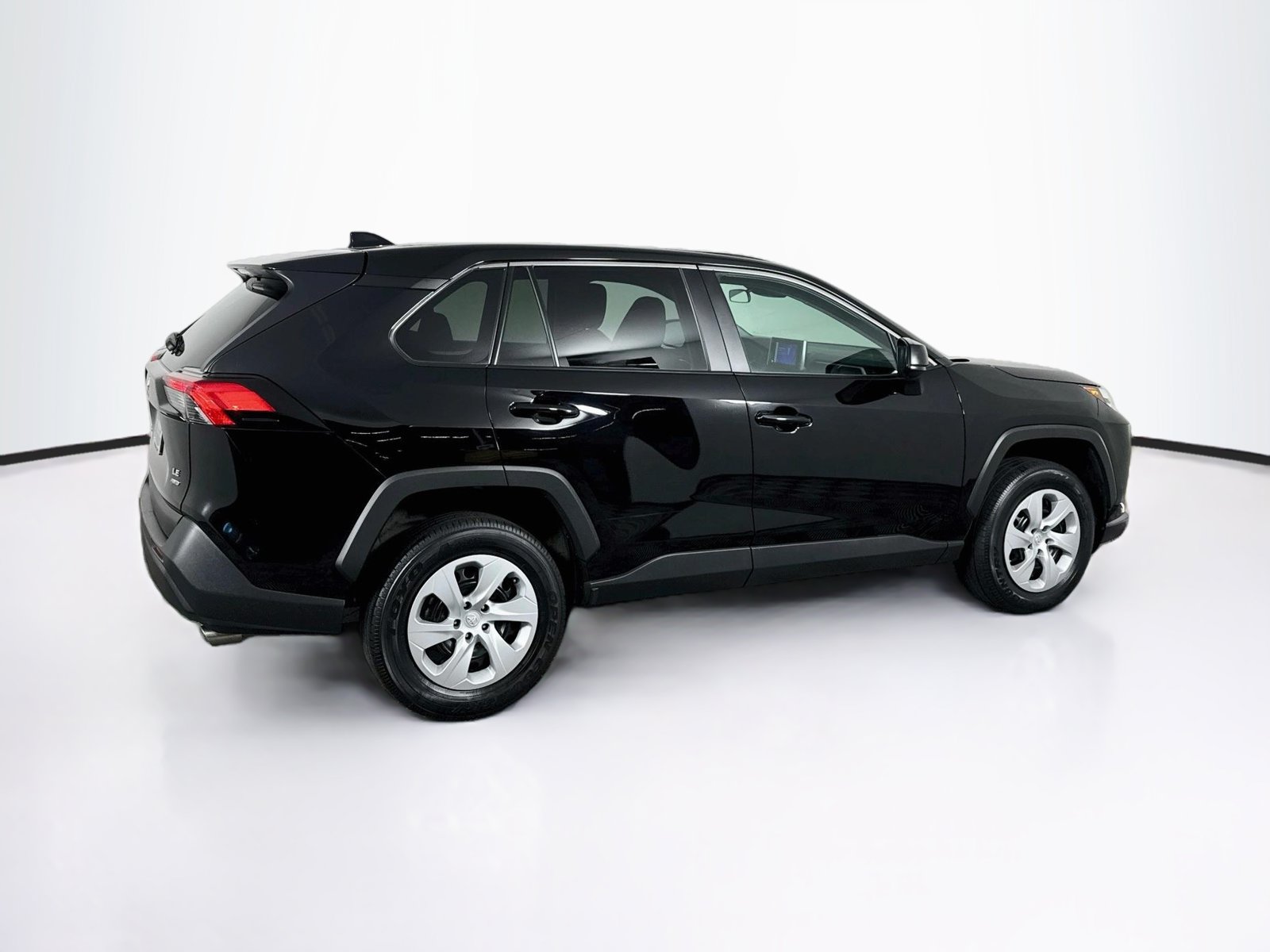 Certified 2025 Toyota RAV4 LE AWD/4WD image 7