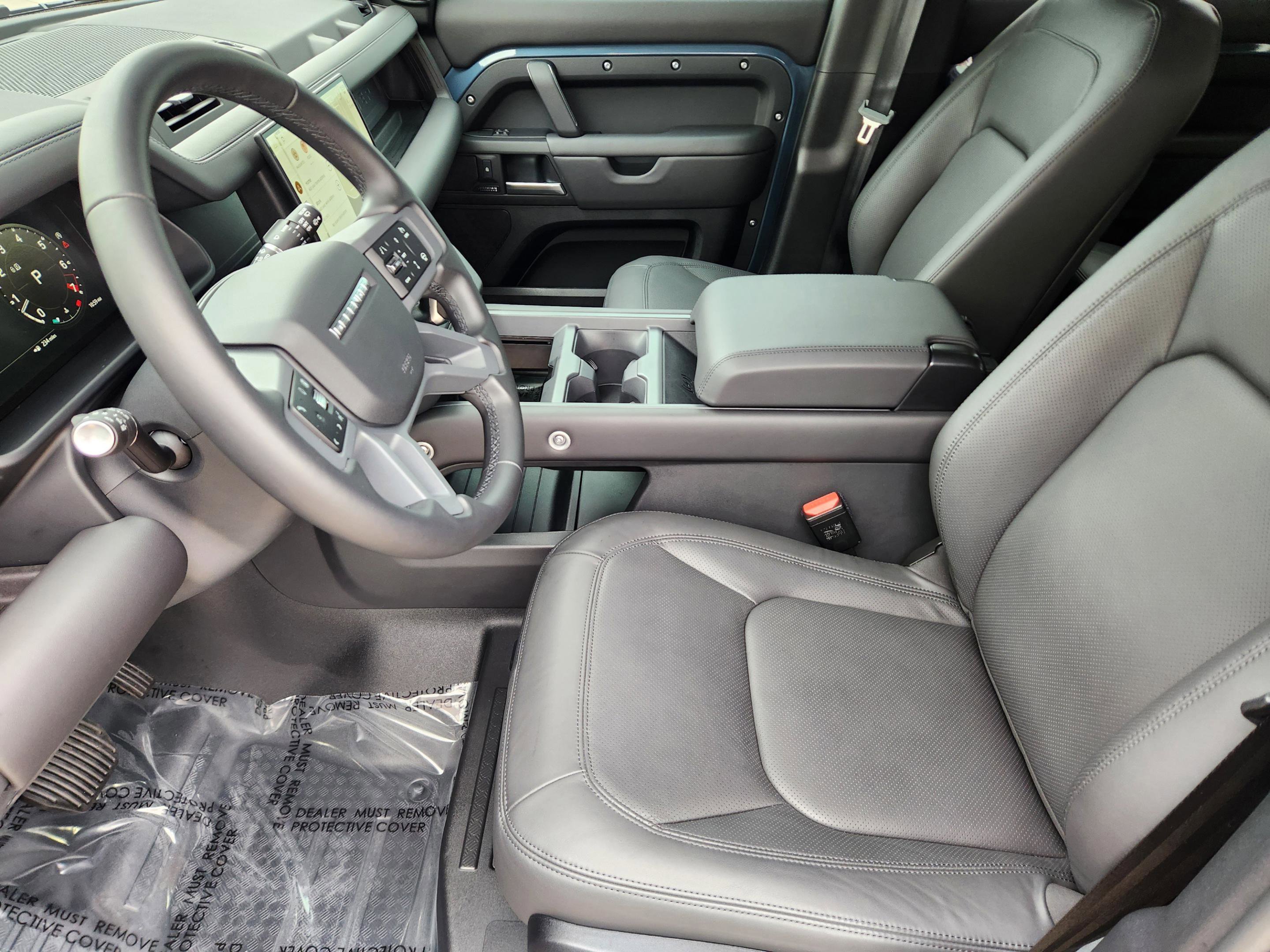 Certified 2025 Land Rover Defender 110 X-Dynamic SE image 8