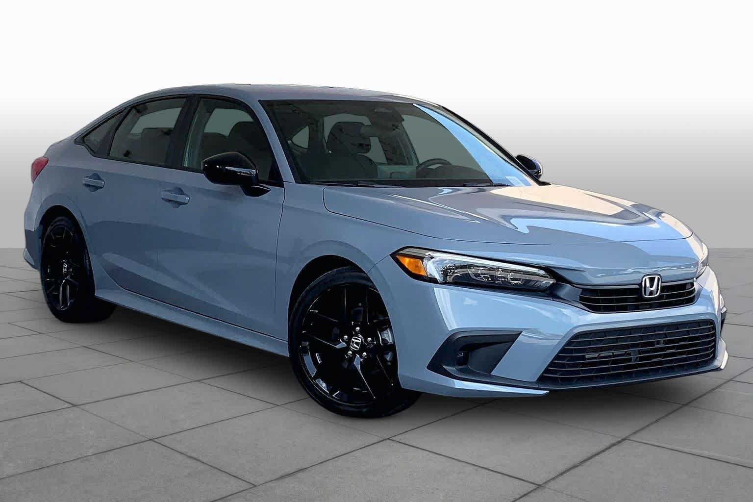 Used 2024 Honda Civic Sport image 3