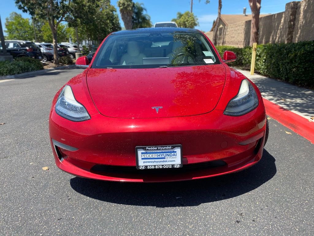 Used 2019 Tesla Model 3 Standard Range RWD image 2