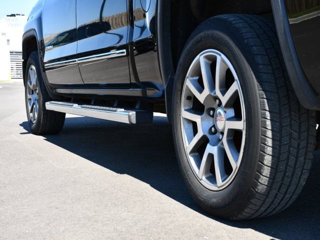 Used 2015 GMC Sierra 1500 Denali w/ Driver Alert Package image 10