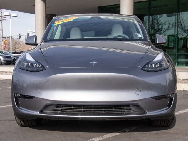Used 2025 Tesla Model Y Long Range image 2