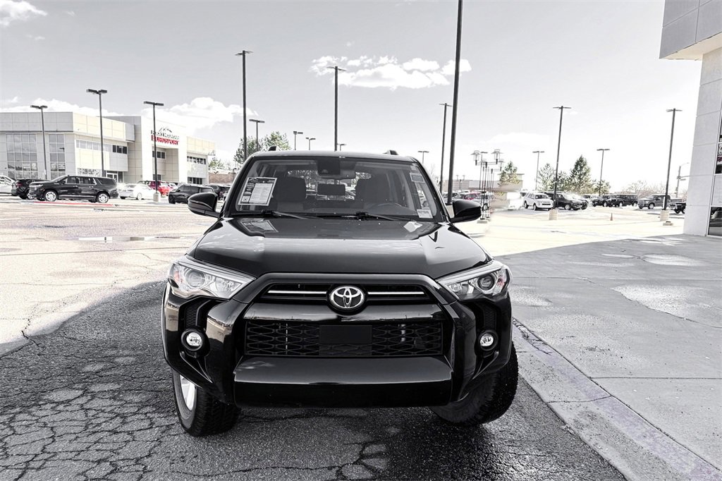 Used 2024 Toyota 4Runner SR5 image 3